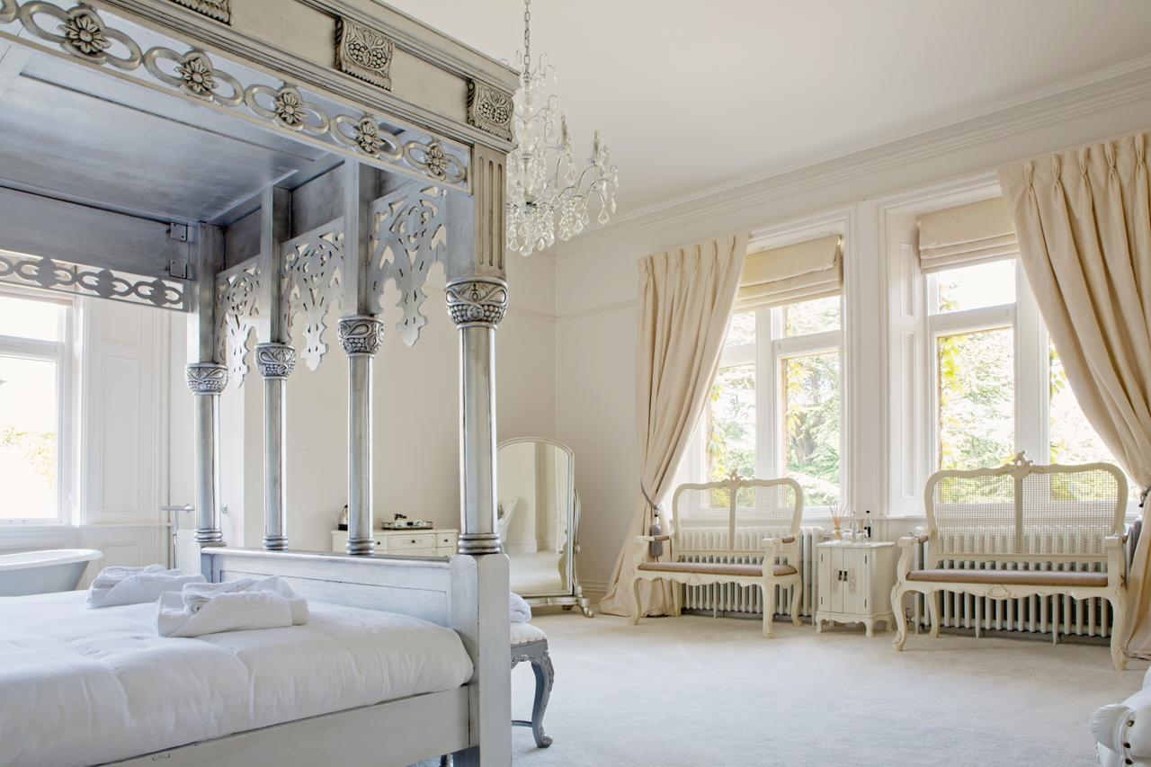 Manor By The Lake كيلتنهام الغرفة الصورة
